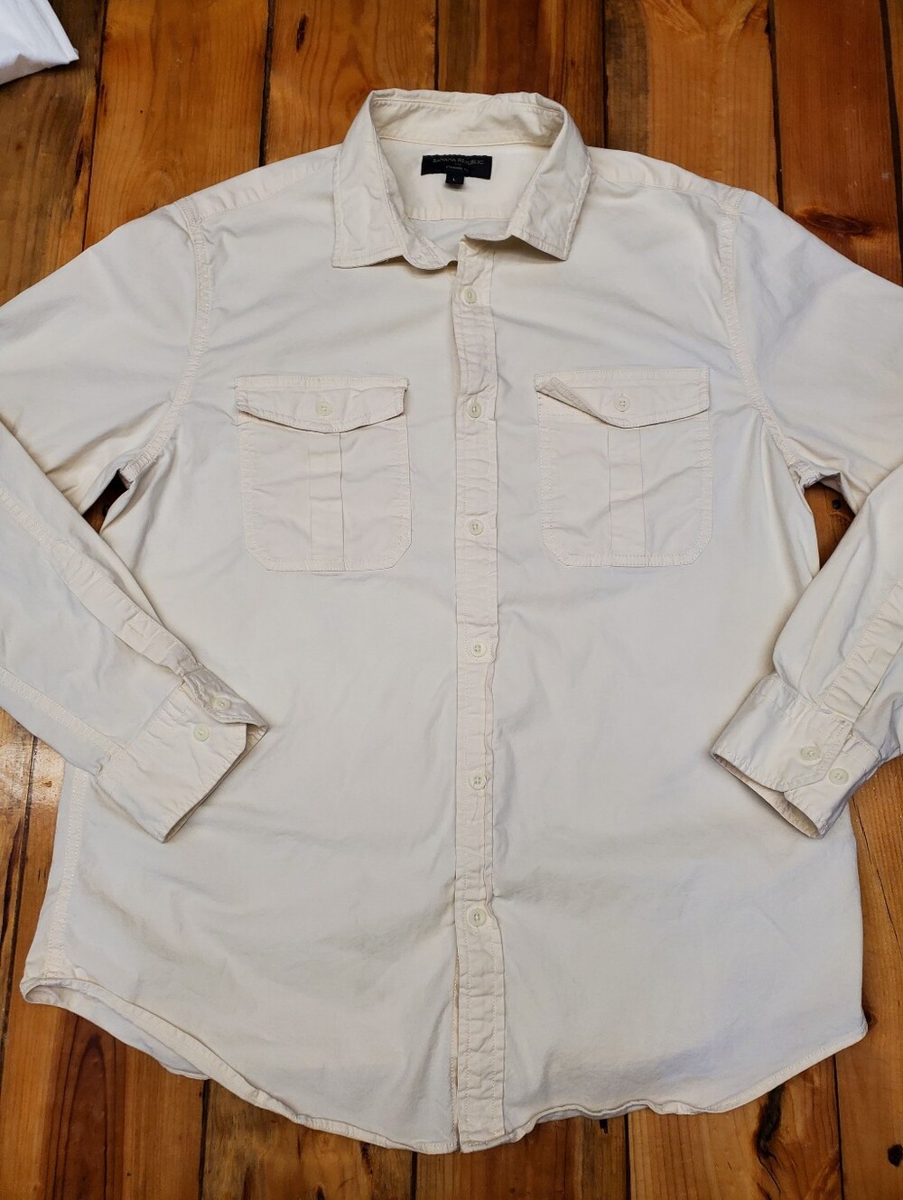 Banana Republic Standard Fit Cream Safari Button Down Shirt Men Large 97% Cotton